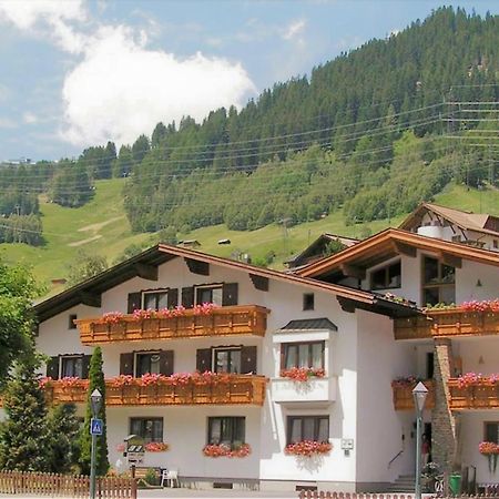Haus Fallesin Sankt Anton am Arlberg Luaran gambar